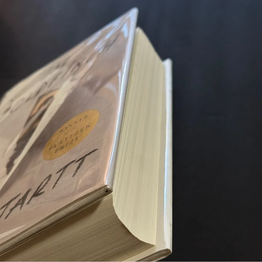 The Goldfinch by Donna Tartt | Literary Fiction | Hardcover Book - Picture 5 of 9